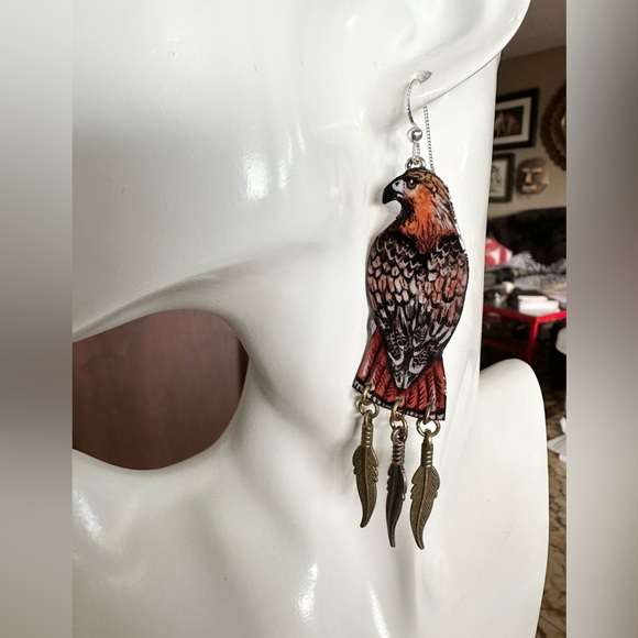 Handpainted red tail hawks earrings w base bronze metal feather charms OOAK - Picture 4 of 4